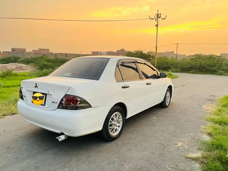 Mitsubishi Lancer 2004