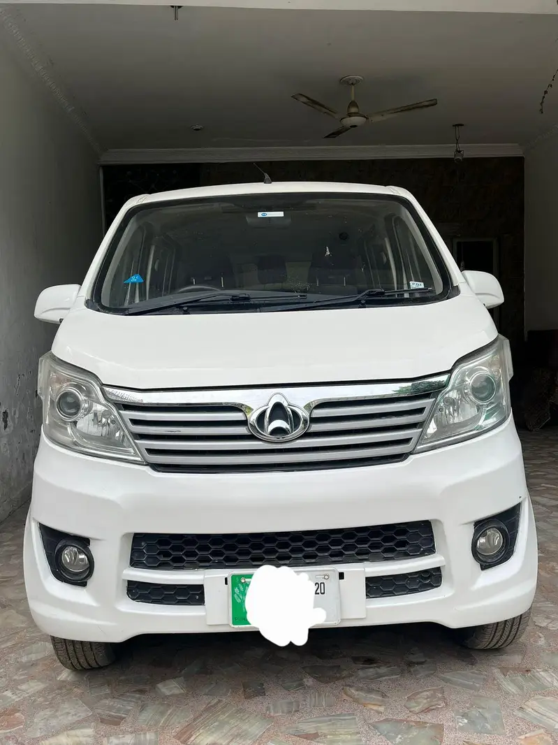 Changan Karvaan 2020