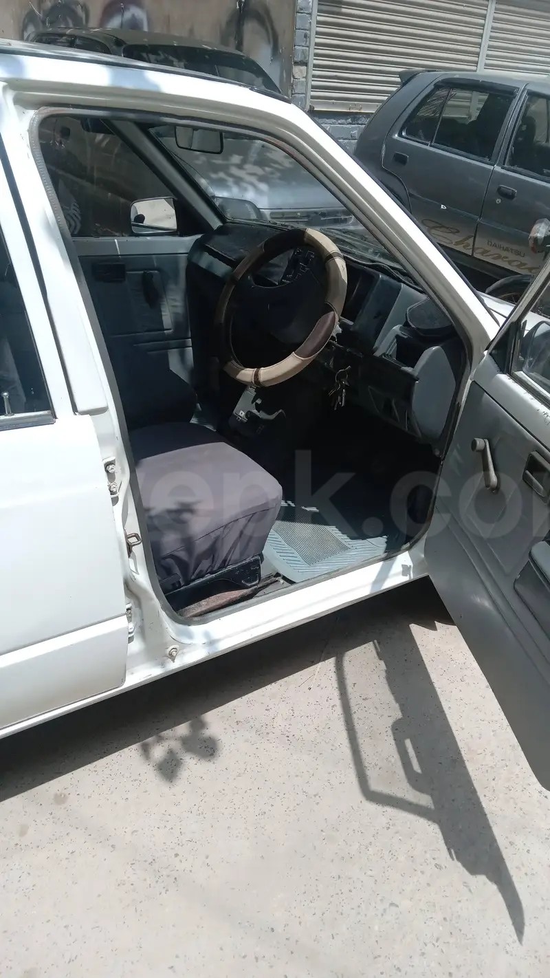 Suzuki Mehran VXR 2012