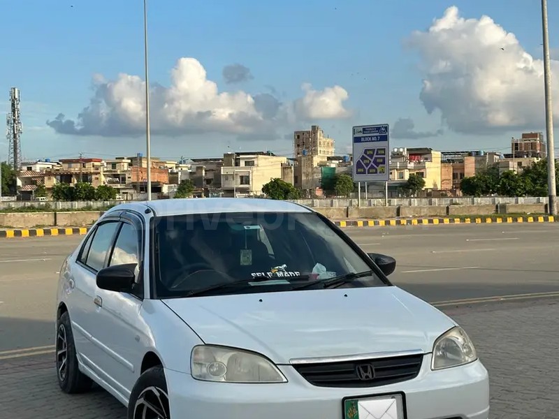 Honda Civic EXi 2004