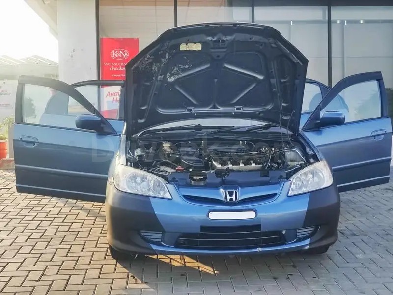 Honda Civic EXi 2005