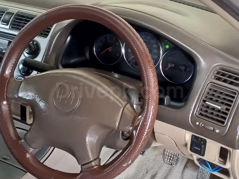 Honda Civic EXi 2005