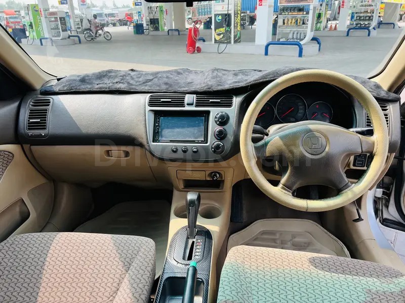 Honda Civic EXi 2005