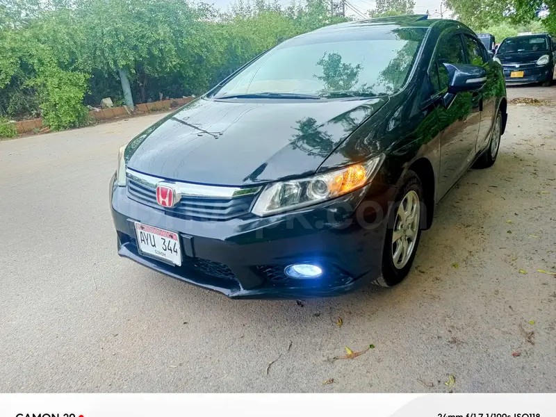 Honda Civic VTi Oriel Prosmatec 2013
