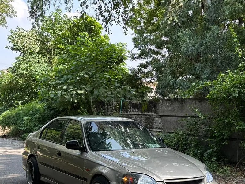 Honda Civic Prosmetic 2001