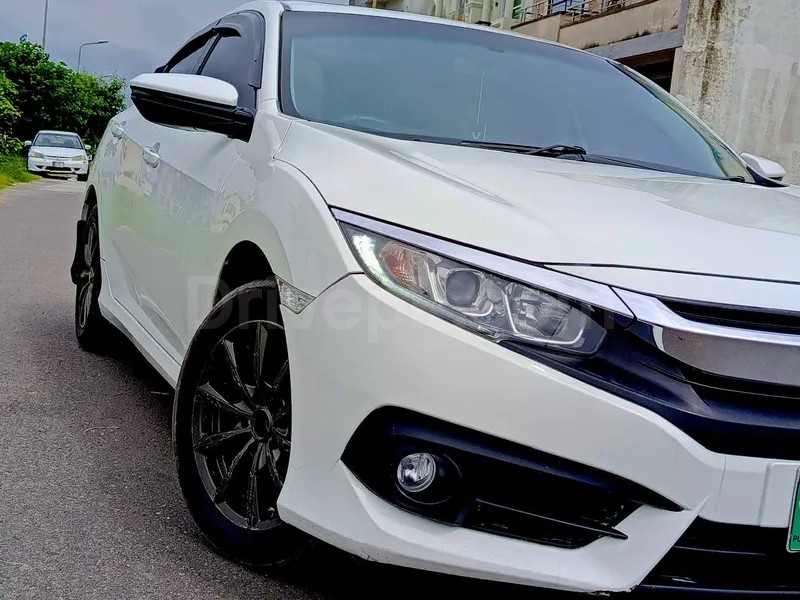 Honda Civic VTi Oriel Prosmatec 2018