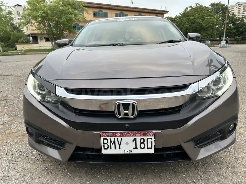 Honda Civic VTi Oriel Prosmatec 2018