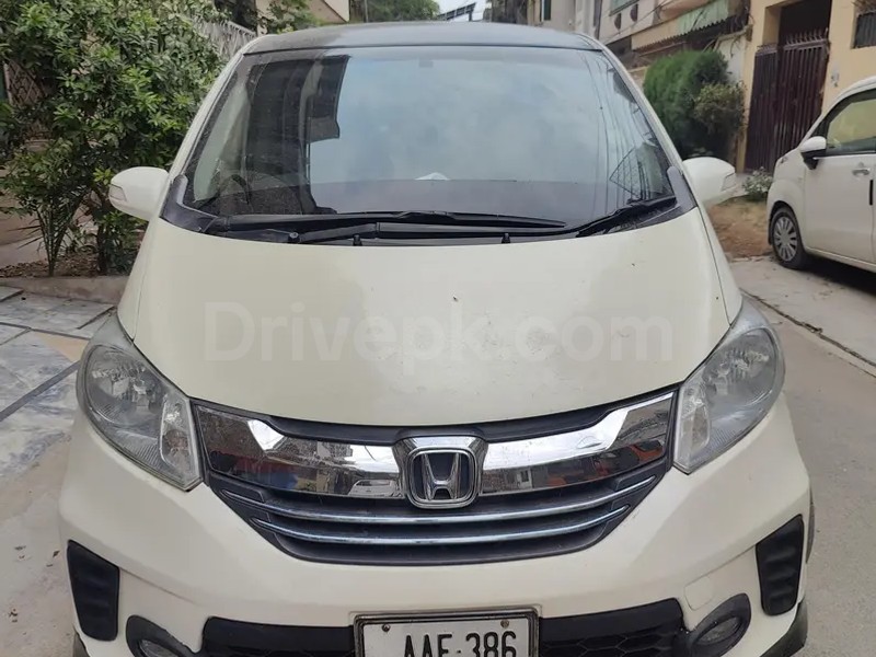 Honda Freed 2016