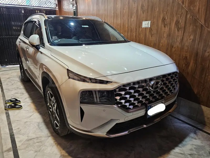Hyundai Santa Fe 2023