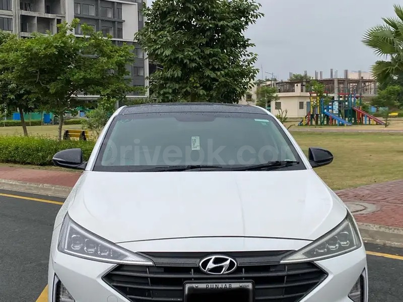 Hyundai Elantra 2021