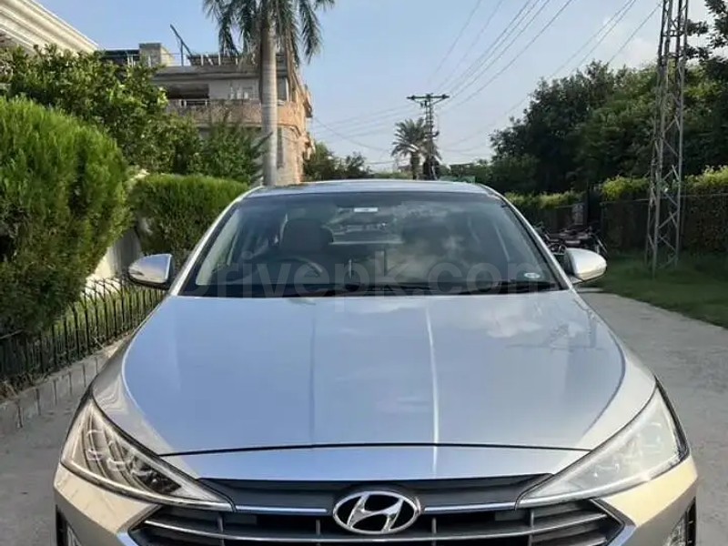 Hyundai Elantra 2021