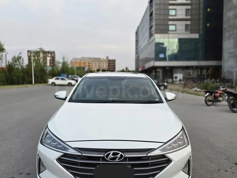 Hyundai Elantra 2021
