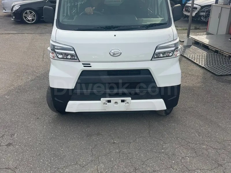 Daihatsu Hijet 2021