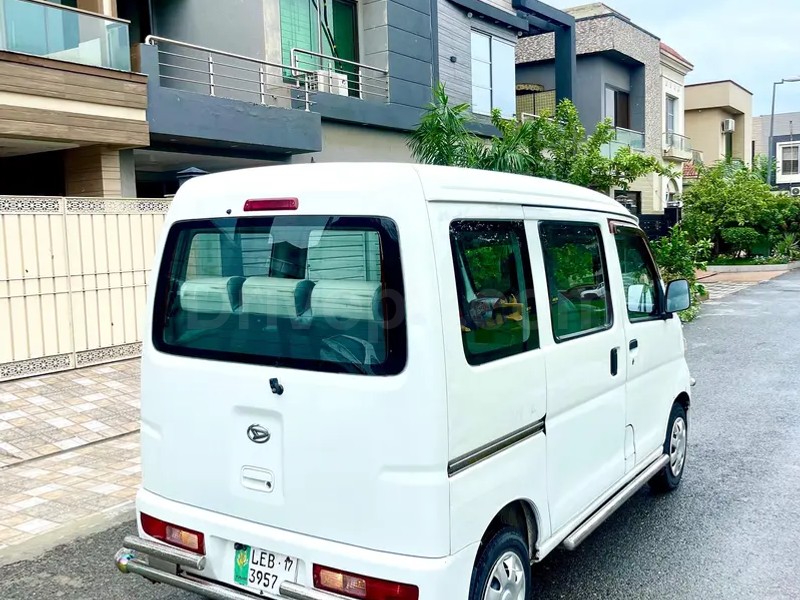 Daihatsu Hijet 2017