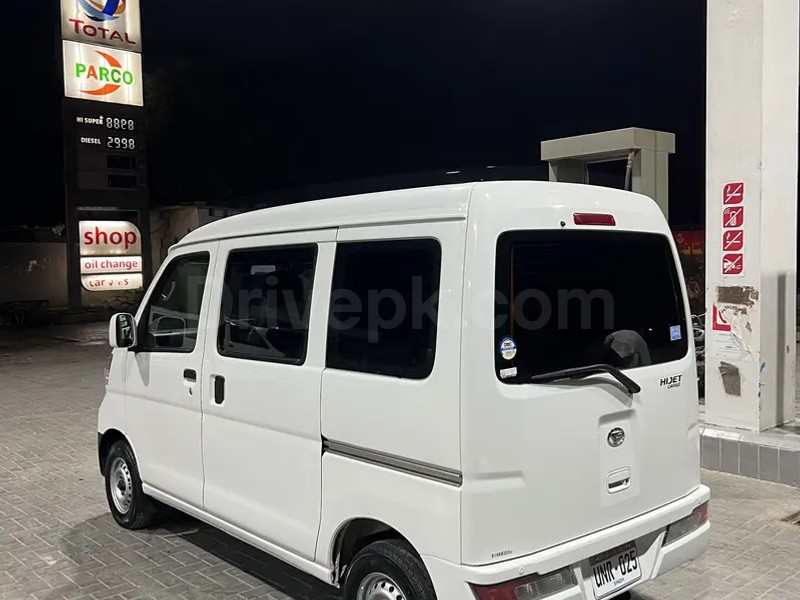 Daihatsu Hijet 2019