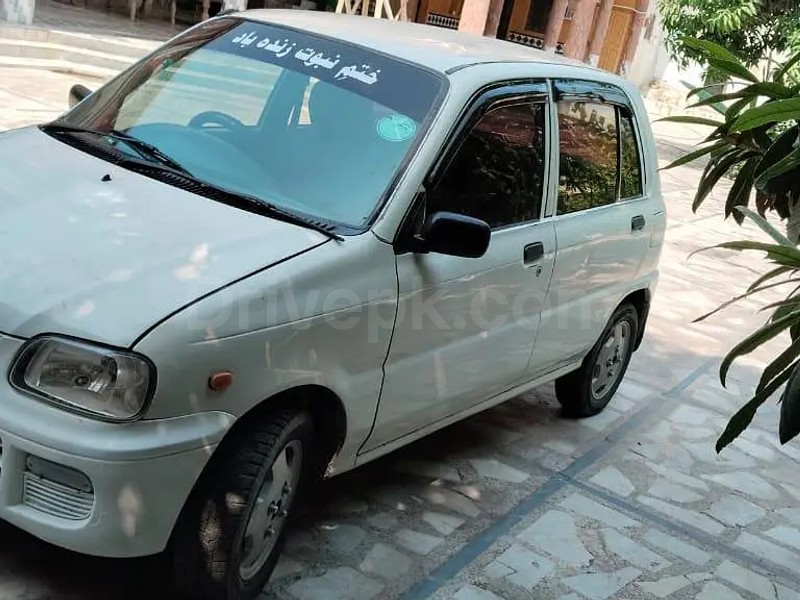 Daihatsu Cuore 2000