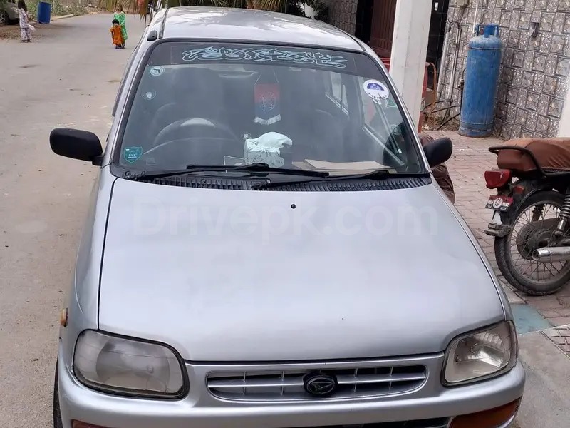 Daihatsu Cuore 2002