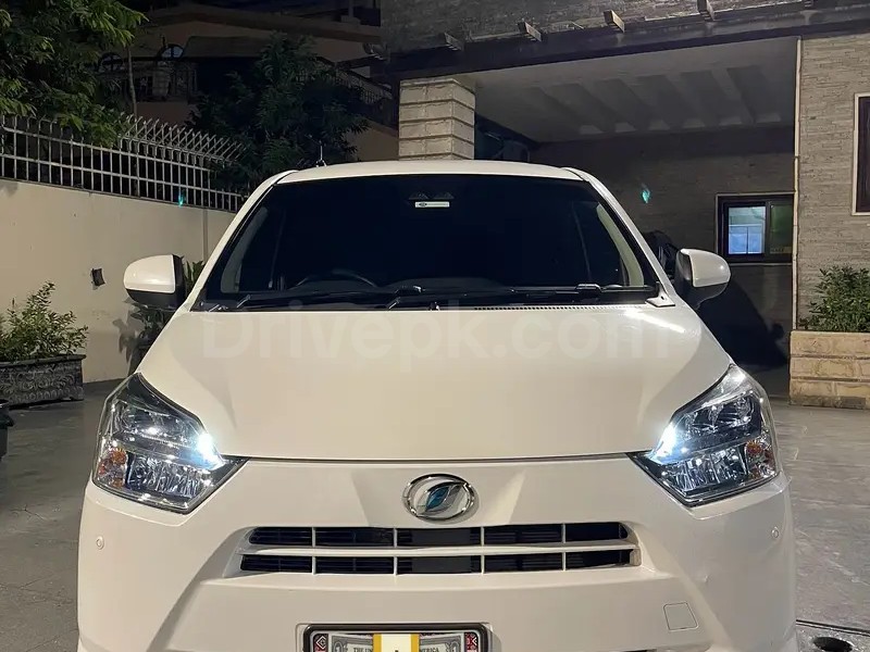 Daihatsu Mira 2021