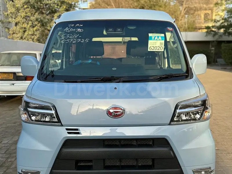 Daihatsu Hijet 2021