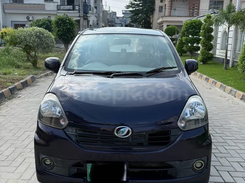 Daihatsu Mira 2014