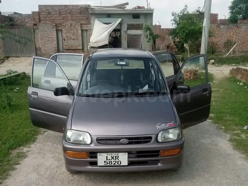 Daihatsu Cuore 2000