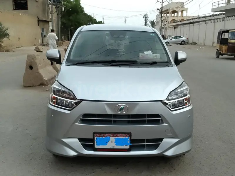 Daihatsu Mira 2020