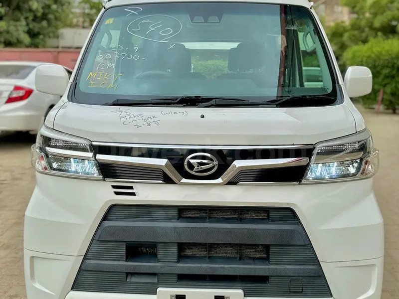 Daihatsu Atrai Wagon 2020