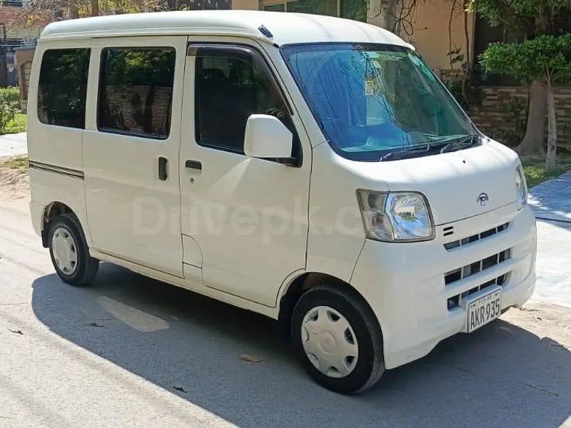 Daihatsu Hijet 2016