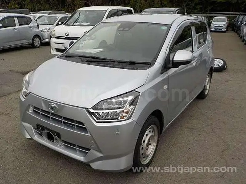 Daihatsu Mira 2022