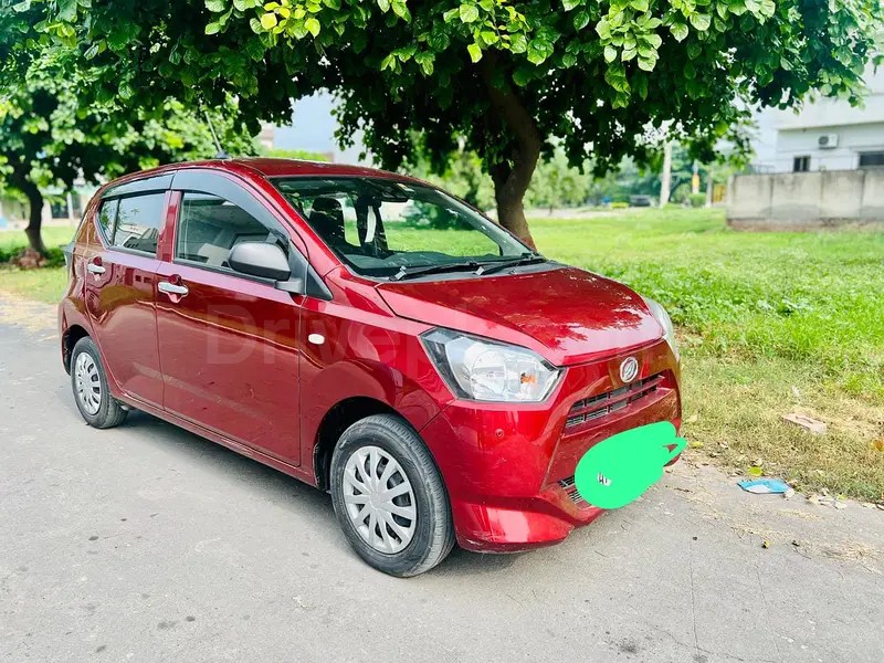 Daihatsu Mira 2021
