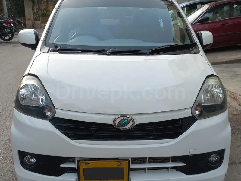 Daihatsu Mira 2014