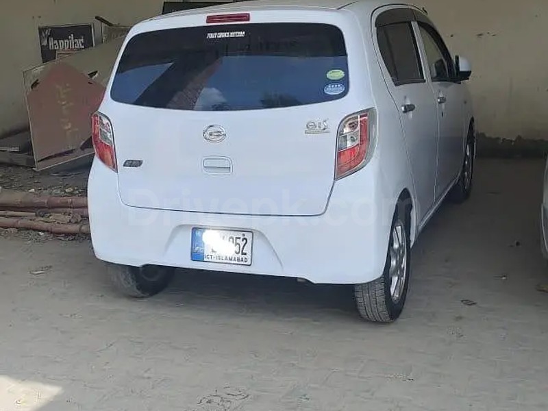 Daihatsu Mira 2013