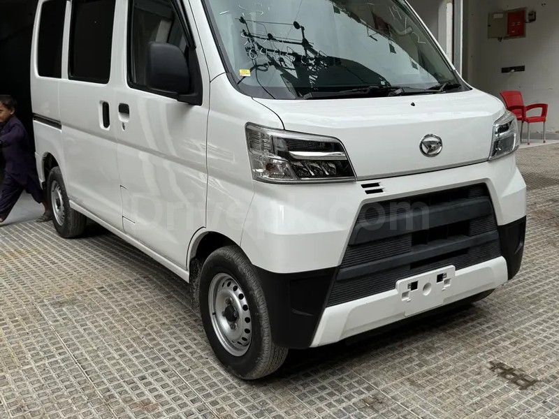 Daihatsu Hijet 2020