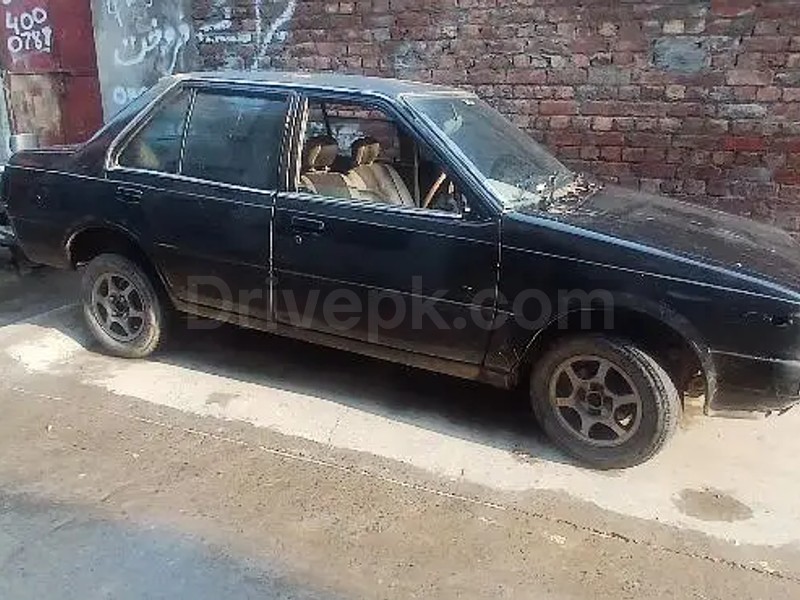 Nissan Sunny 1984