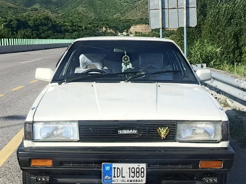 Nissan Sunny 1988
