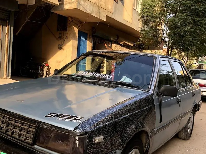 Nissan Sunny 1985
