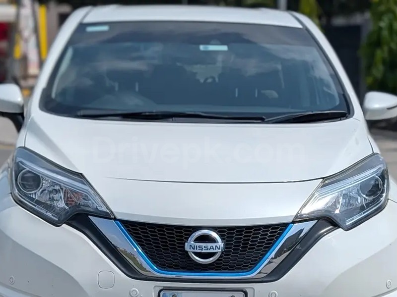 Nissan Note E Power 2017