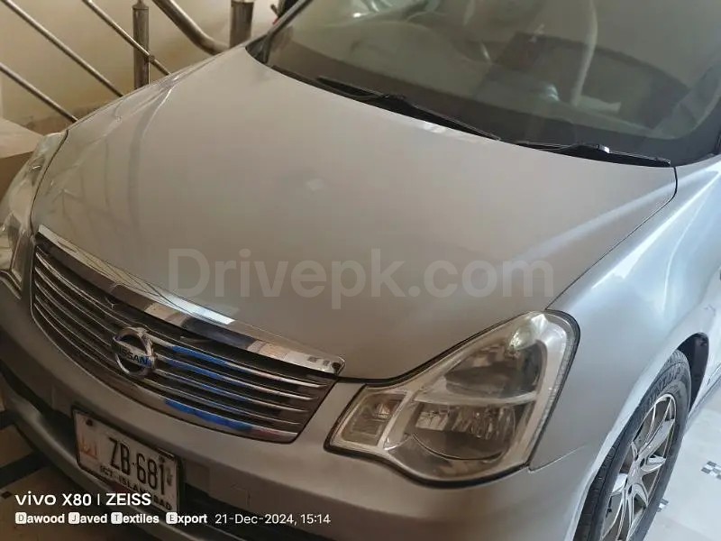 Nissan Bluebird Sylphy 2013