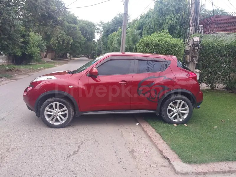 Nissan Juke 2011