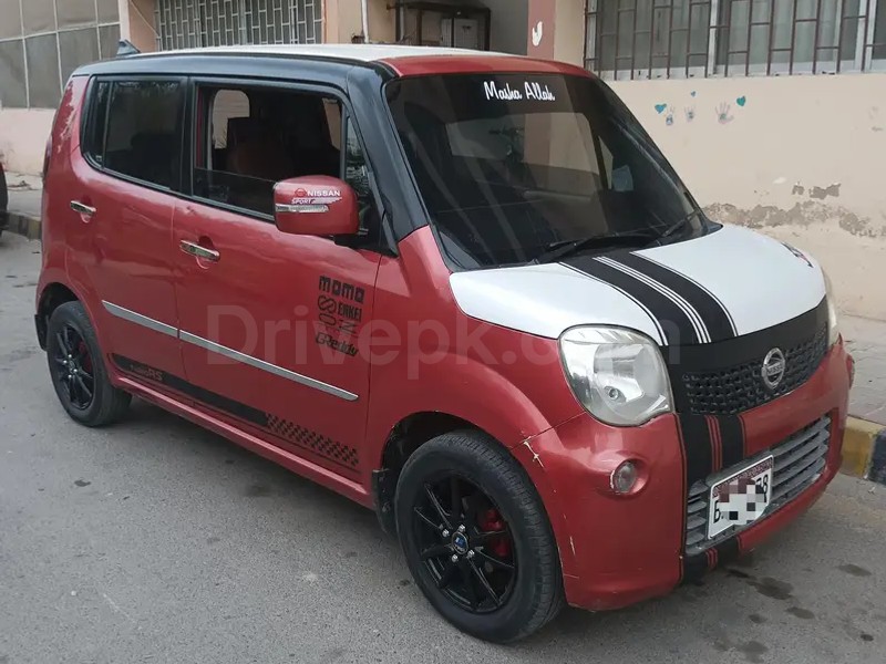 Nissan Moco 2013