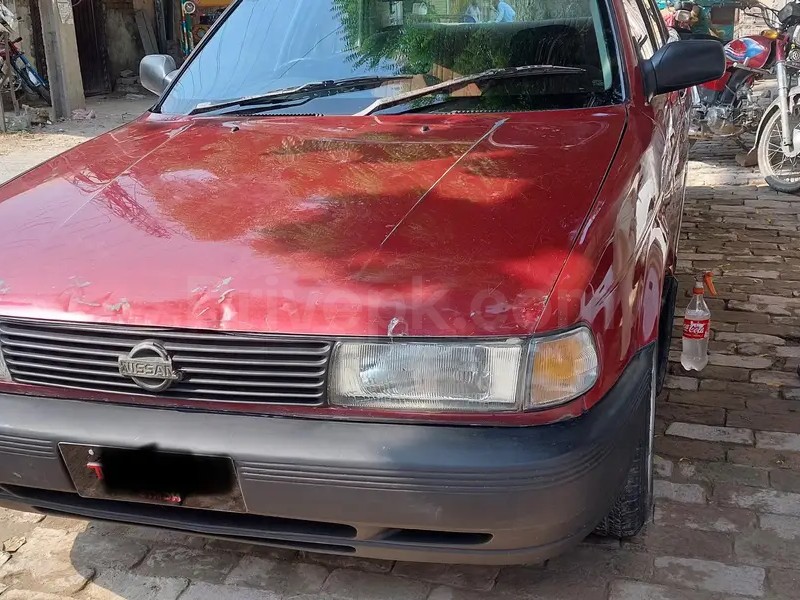 Nissan Sunny 1991