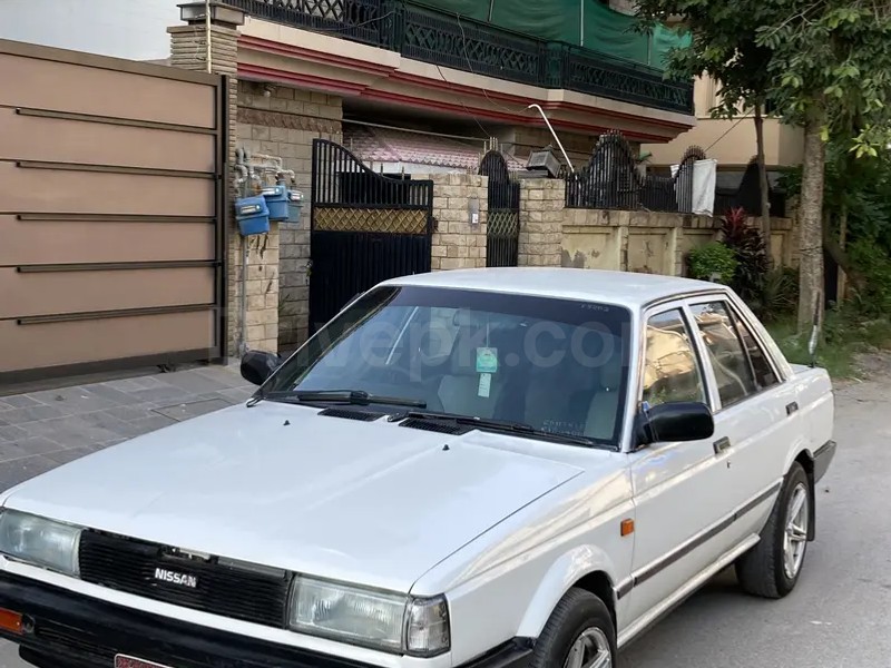 Nissan Sunny 1989