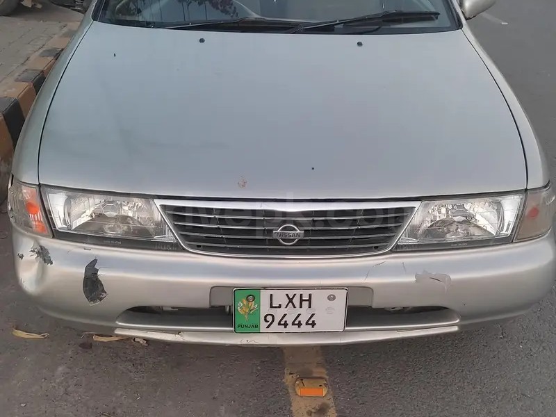 Nissan Sunny 1998