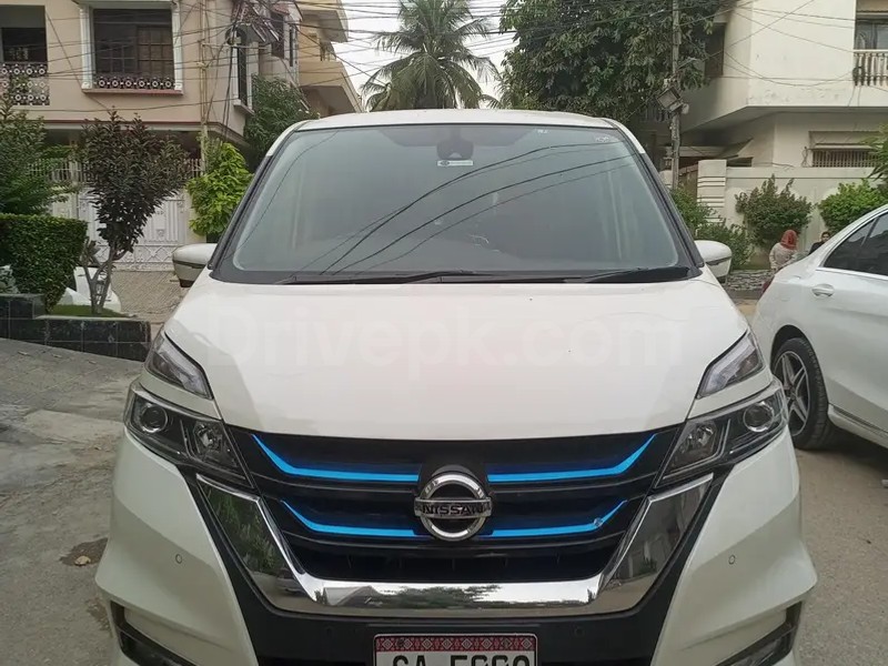 Nissan Serena 2019