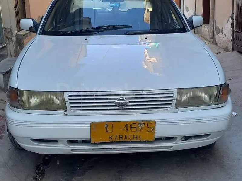 Nissan Sunny 1992