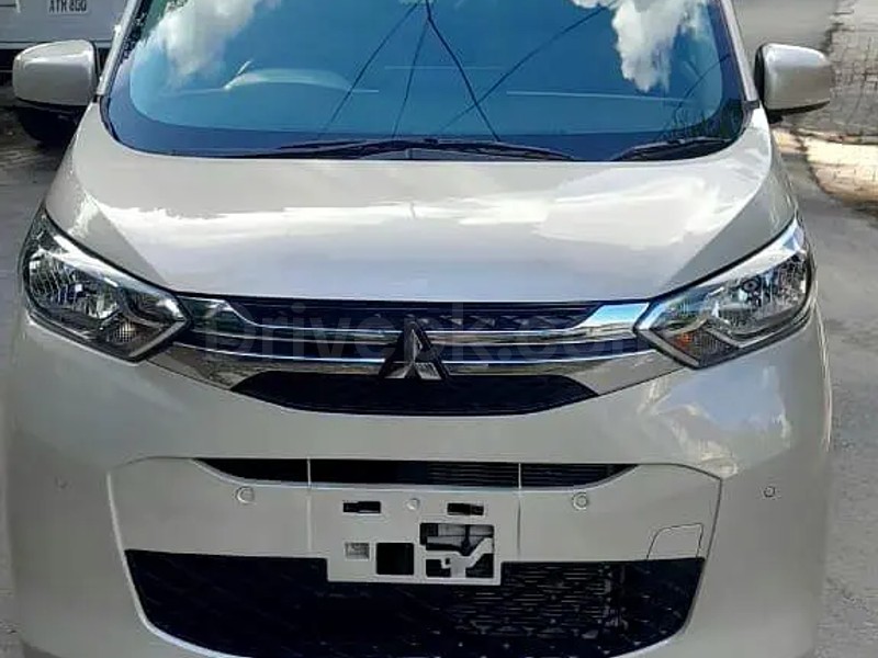 Mitsubishi Ek Wagon 2023