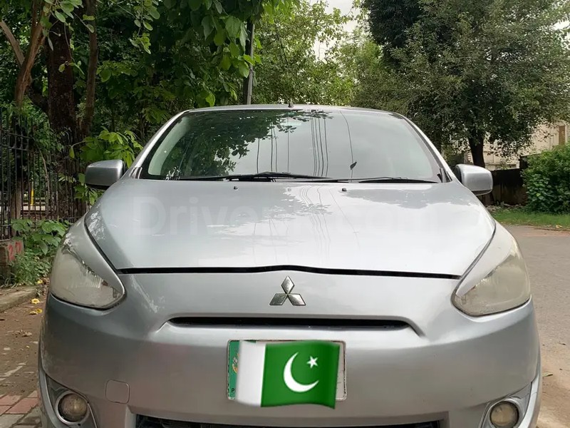 Mitsubishi Mirage 2013