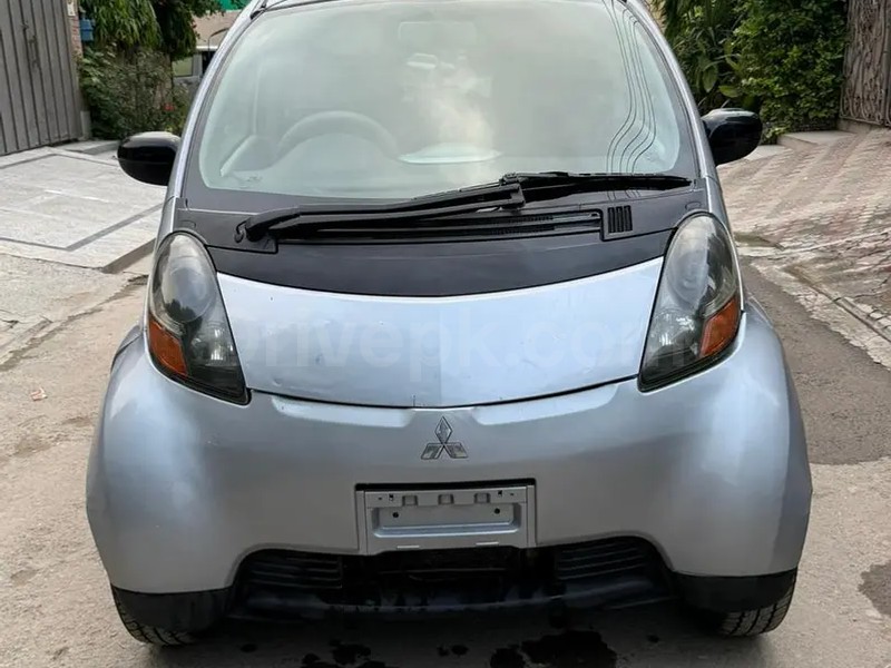 Mitsubishi I 2006