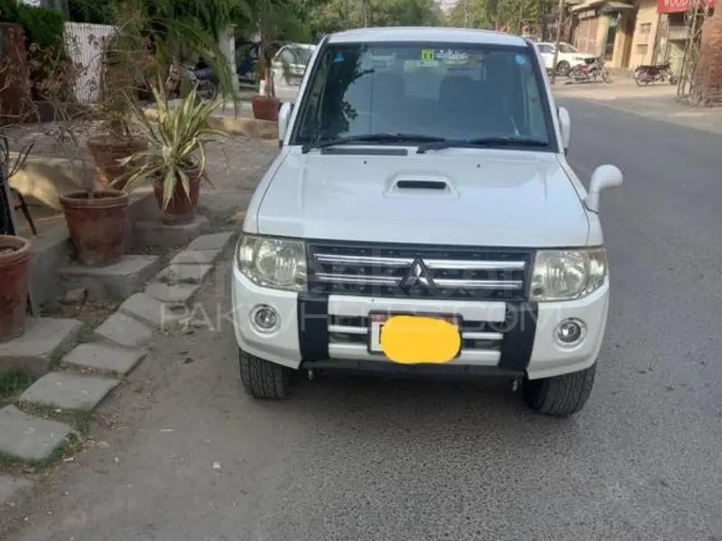 Mitsubishi Pajero Mini 2010