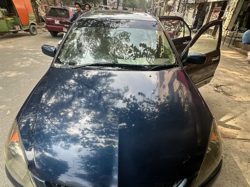 Mitsubishi Lancer 2005